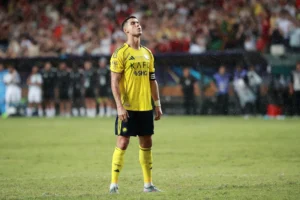 Cristiano Ronaldo’s Rise From Poverty to a $1.4 Billion Empire 2 Cristiano Ronaldo Net Worth